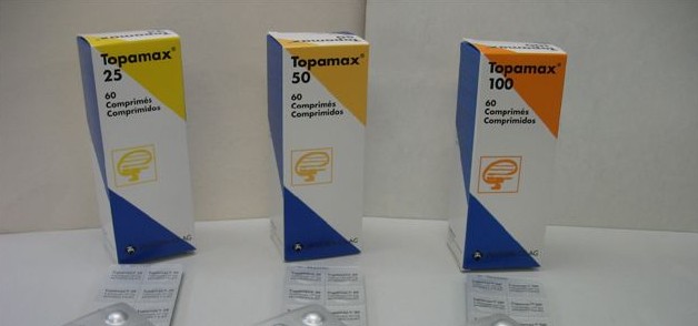 is taking topamax dangerous